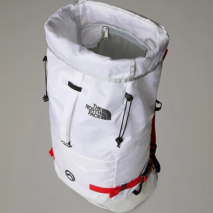 کوله پشتی مدل Verto 27 Litre Backpack از برند The North Face