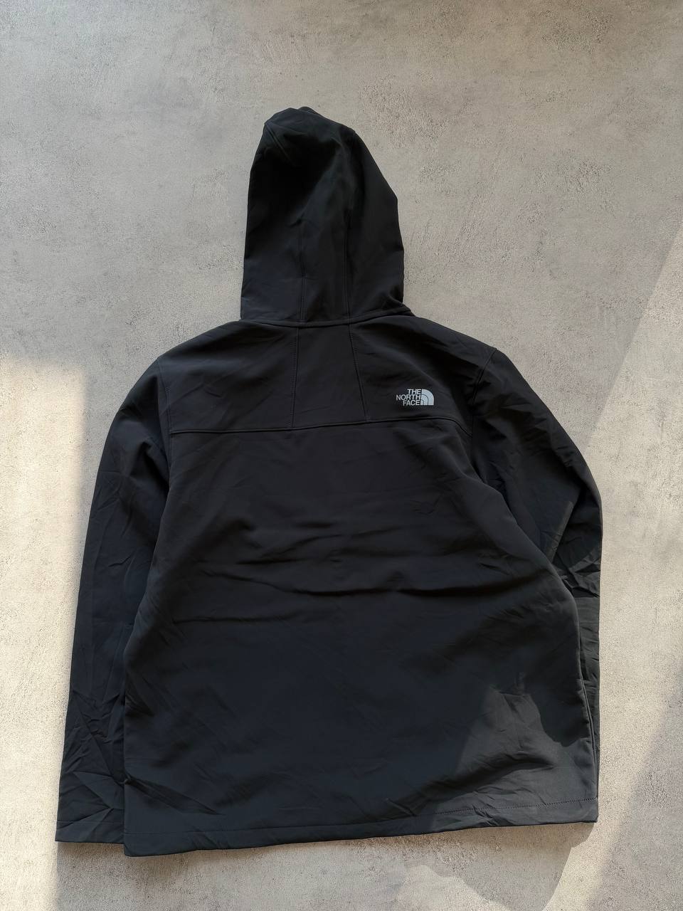 کاپشن مردانه سافت‌شل کوهنوردی نورث‌فیس مدل Cornell – اسپشیال ادیشن